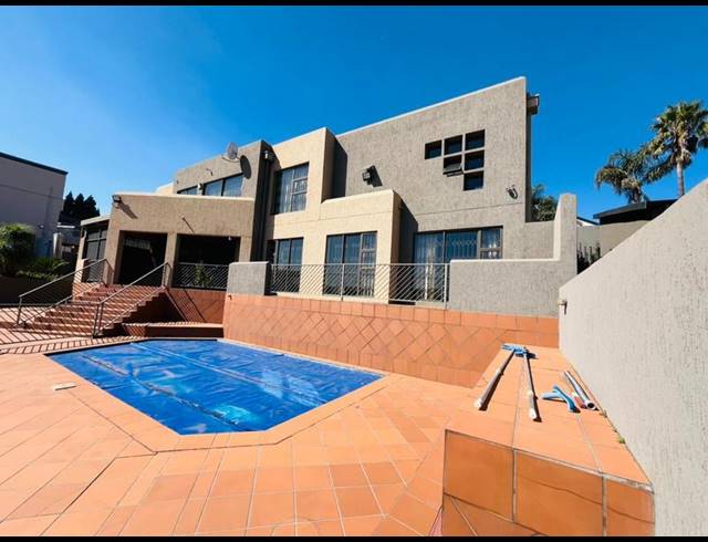 4 BEDROOM HOUSE FOR SALE IN BASSONIA